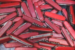Are Swiss Army Knives Good? The Definitive Guide to Buying the Right Pocket Knife